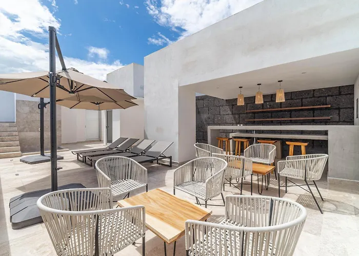 1 Bd With Balcony Gym Pool View Tulum