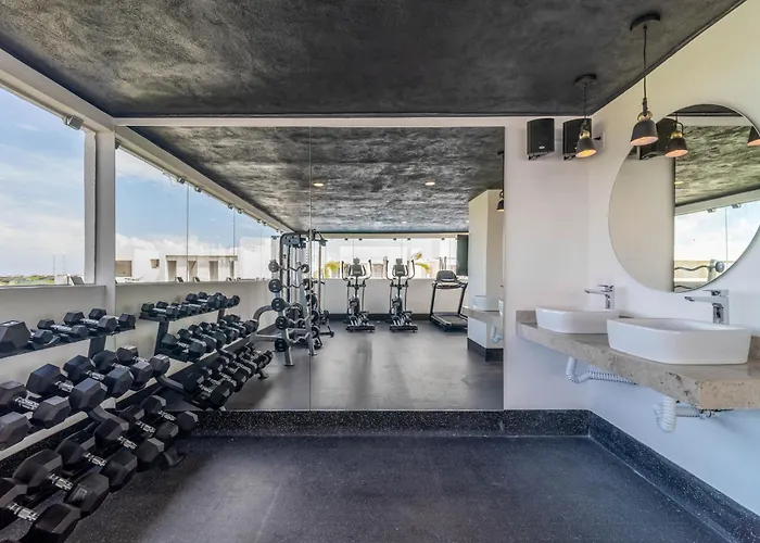 1 Bd With Balcony Gym Pool View Сasa de vacaciones
